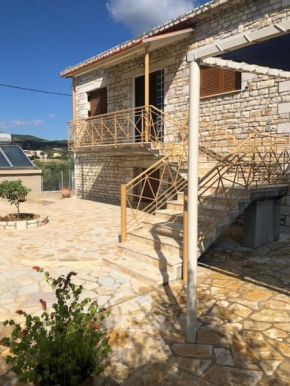 Finikounda Anemomilos stone house